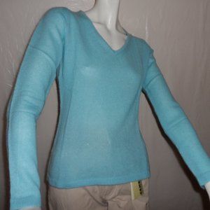 BEUTLER 100%CASHMERE SWEATER NEW WITH TAG